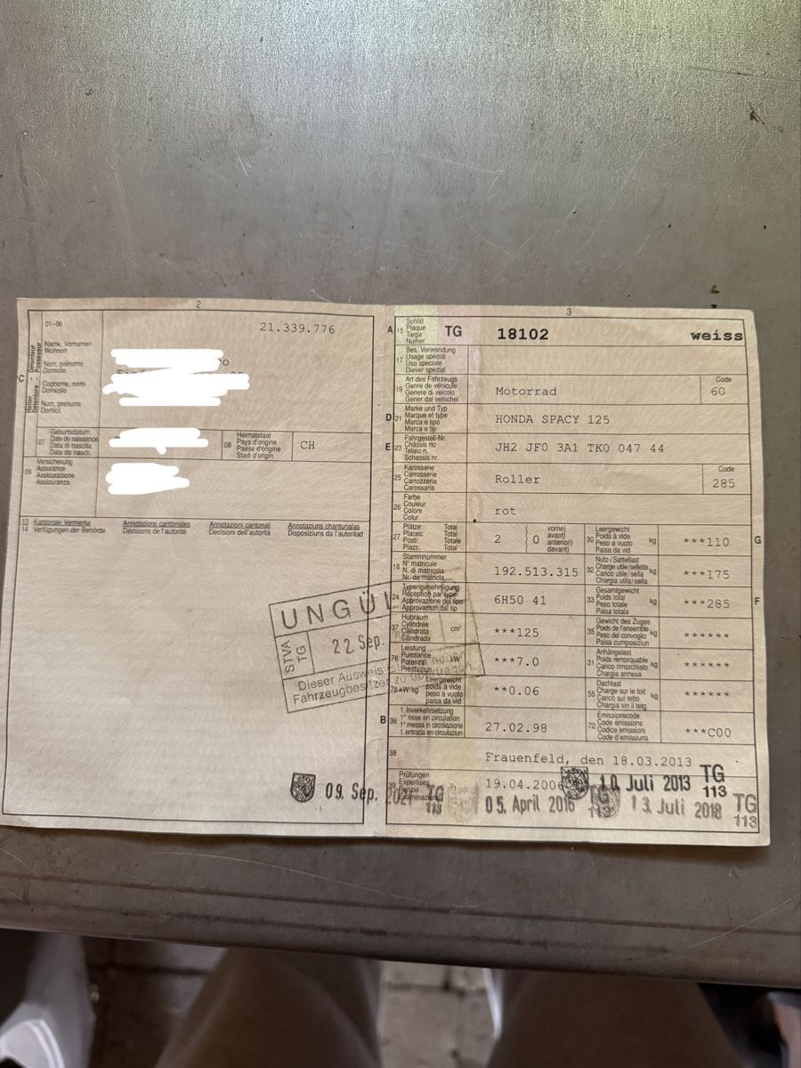 Honda Scooter: Honda Spacy 125cc Rot – Usato da Utzenstorf venduto da _.itallenny07._ 4