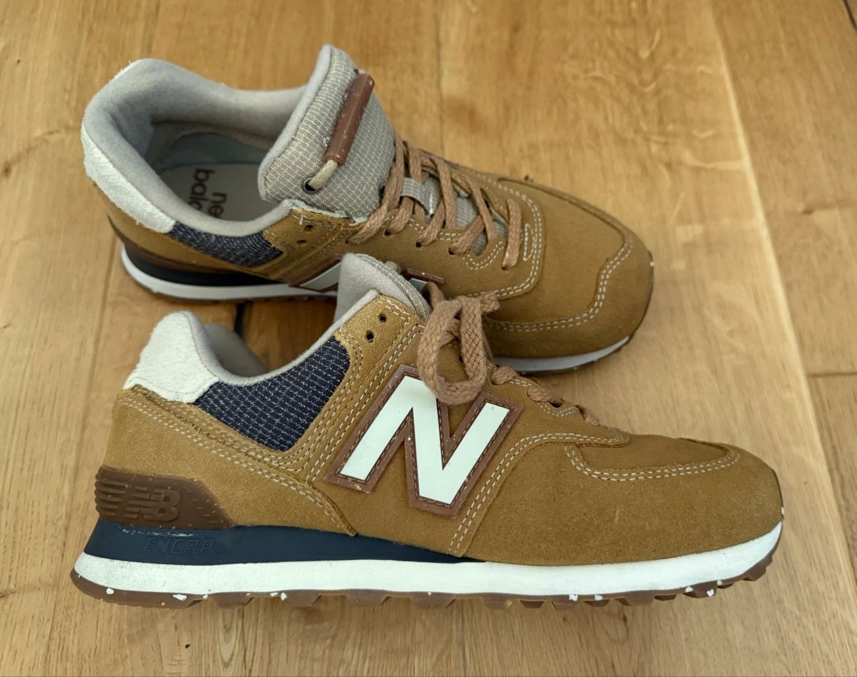 New Balance Damenschuhe: Turnschuhe New Balance – Gebraucht aus Adetswil von Naviliana