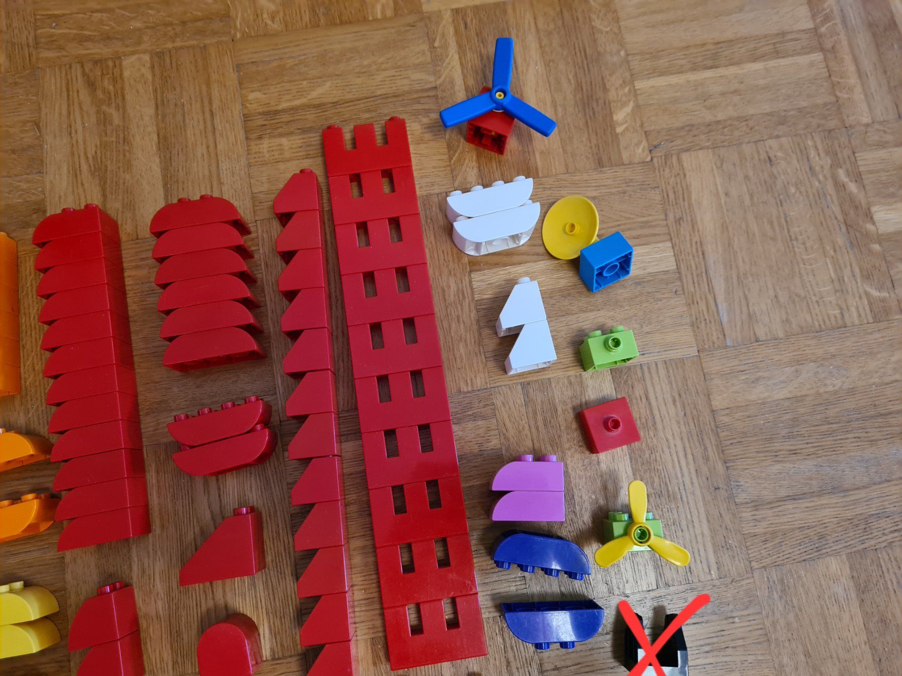 Lego Kit di costruzioni: Lot de briques spéciales LEGO DUPLO – Usato da Nyon venduto da Dap_j77s 3