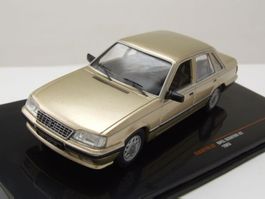 Opel Senator A2 1982-1986 beige met.     1:43 von IXO