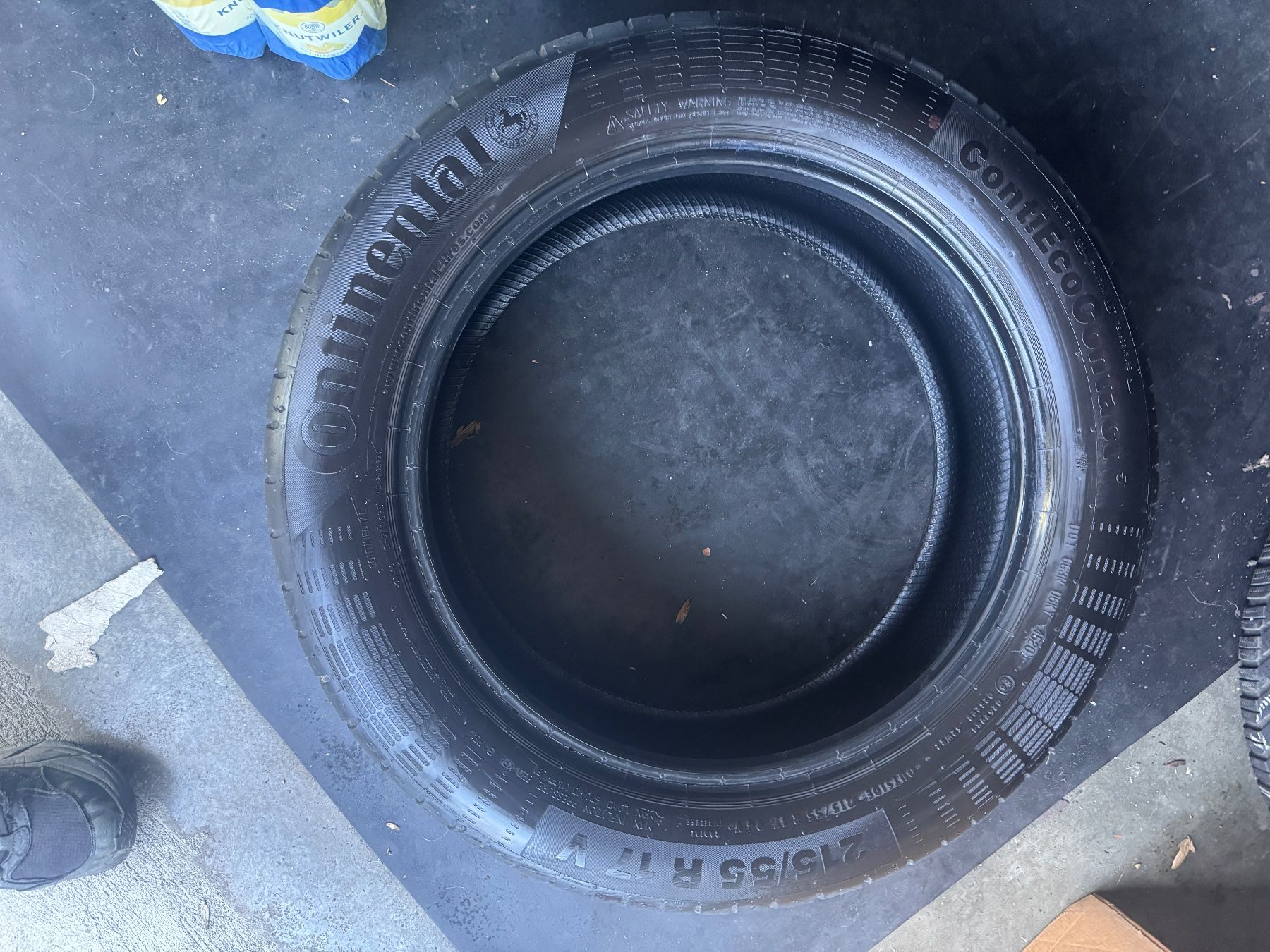 Continental Pneumatici & Ruote complete: 215/55R17 – Usato da Widen venduto da Dinero02 6