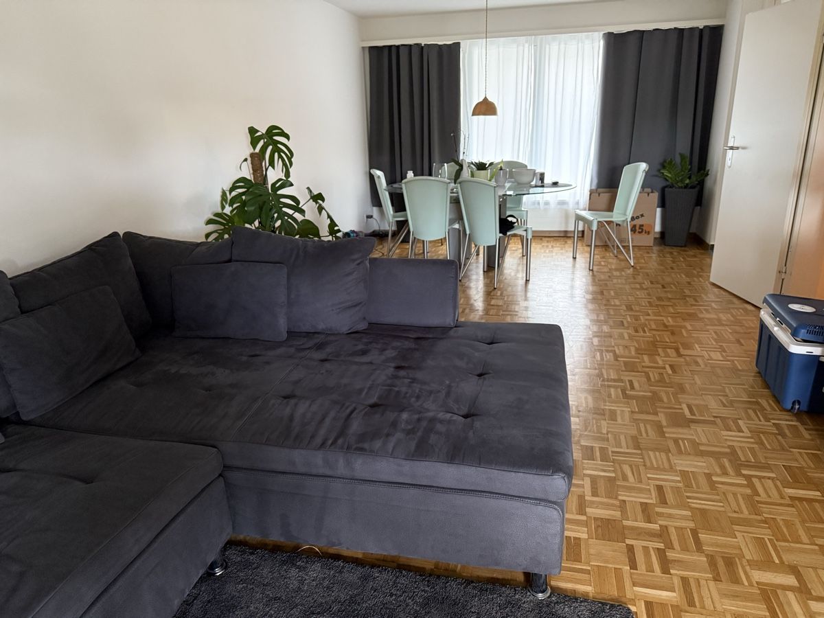 Sofas: Ecksofa grau Stoff sehr gute Zustand – Gebraucht aus Buchs AG von And_v2hn 2