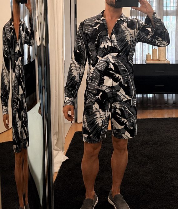 Dolce & Gabbana Camicie: Hemd Dolce & Gabbana Blattmuster Gr. 39 Seide  – Usato da Zürich venduto da MyWardrobe 5