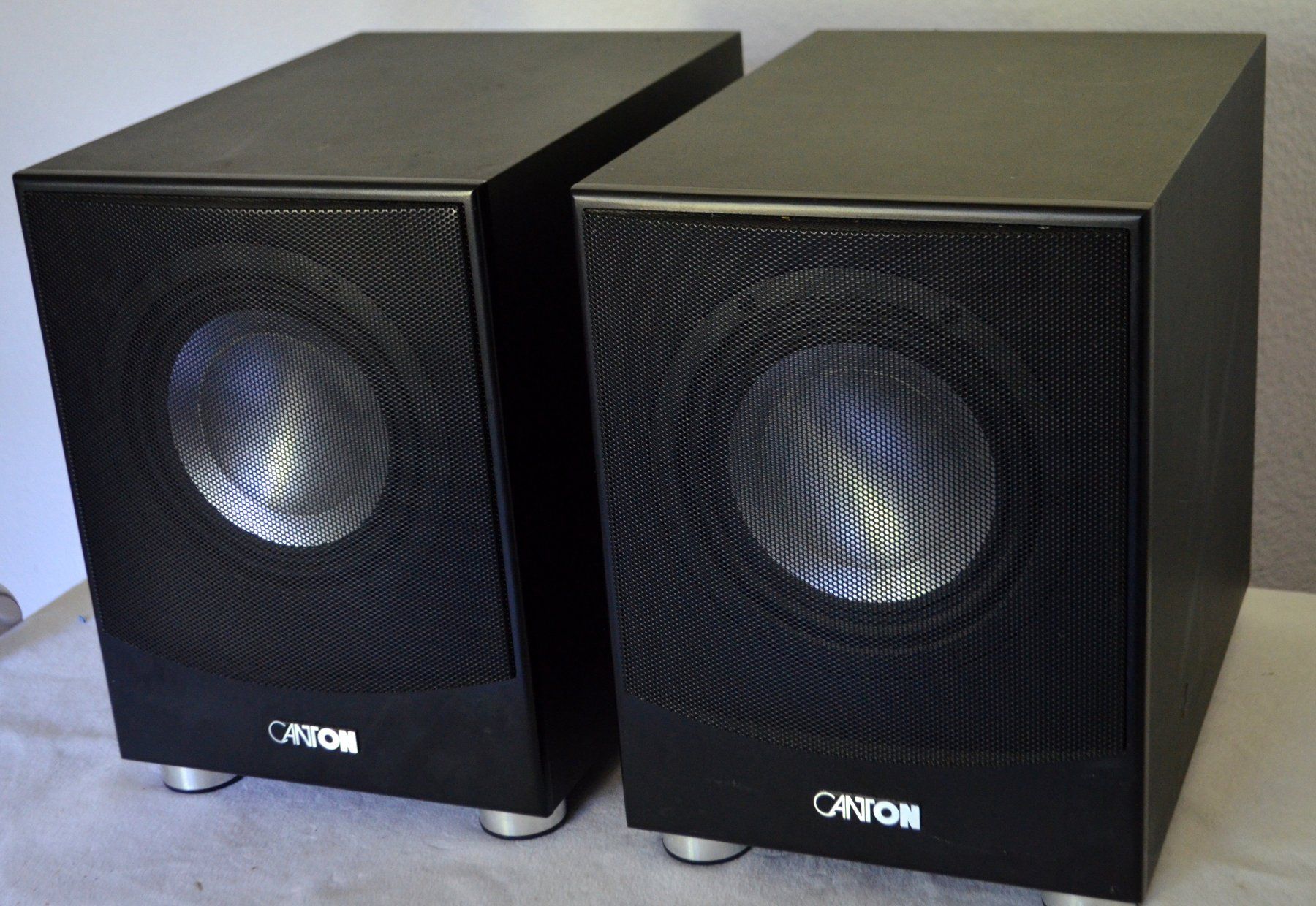Canton Lautsprecher: Canton Sub 6 SC  Subwoofer – Gebraucht aus Collonges von arashee 1