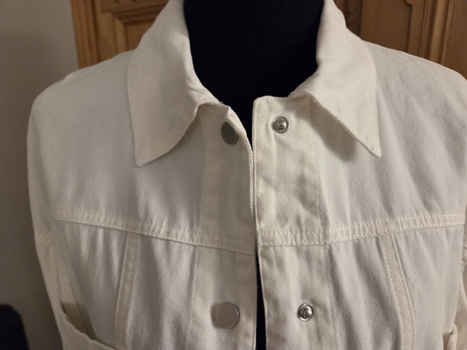Giacche: schöne Jacke, weiss – Nuovo (secondo la descrizione) da Wiesendangen venduto da Sinhuk 1