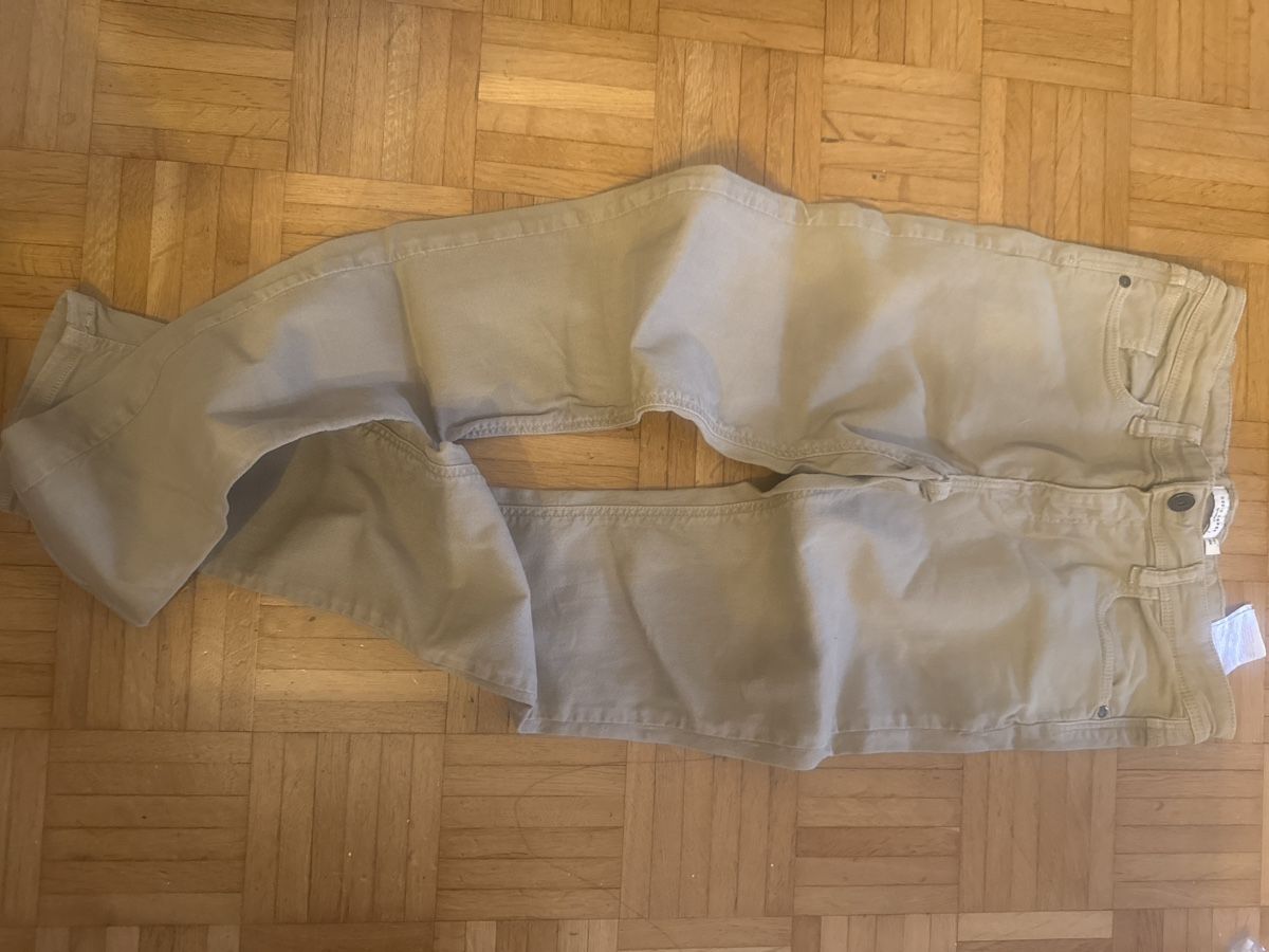 Pantalons: Pantaloni Name It basic beige taglia 164cm buono – D'occasion à Schwerzenbach par tum_lkd9