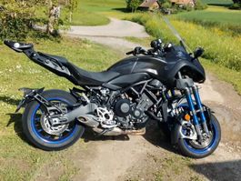 Yamaha Niken 900, 115 PS 3Rad / Tricycle