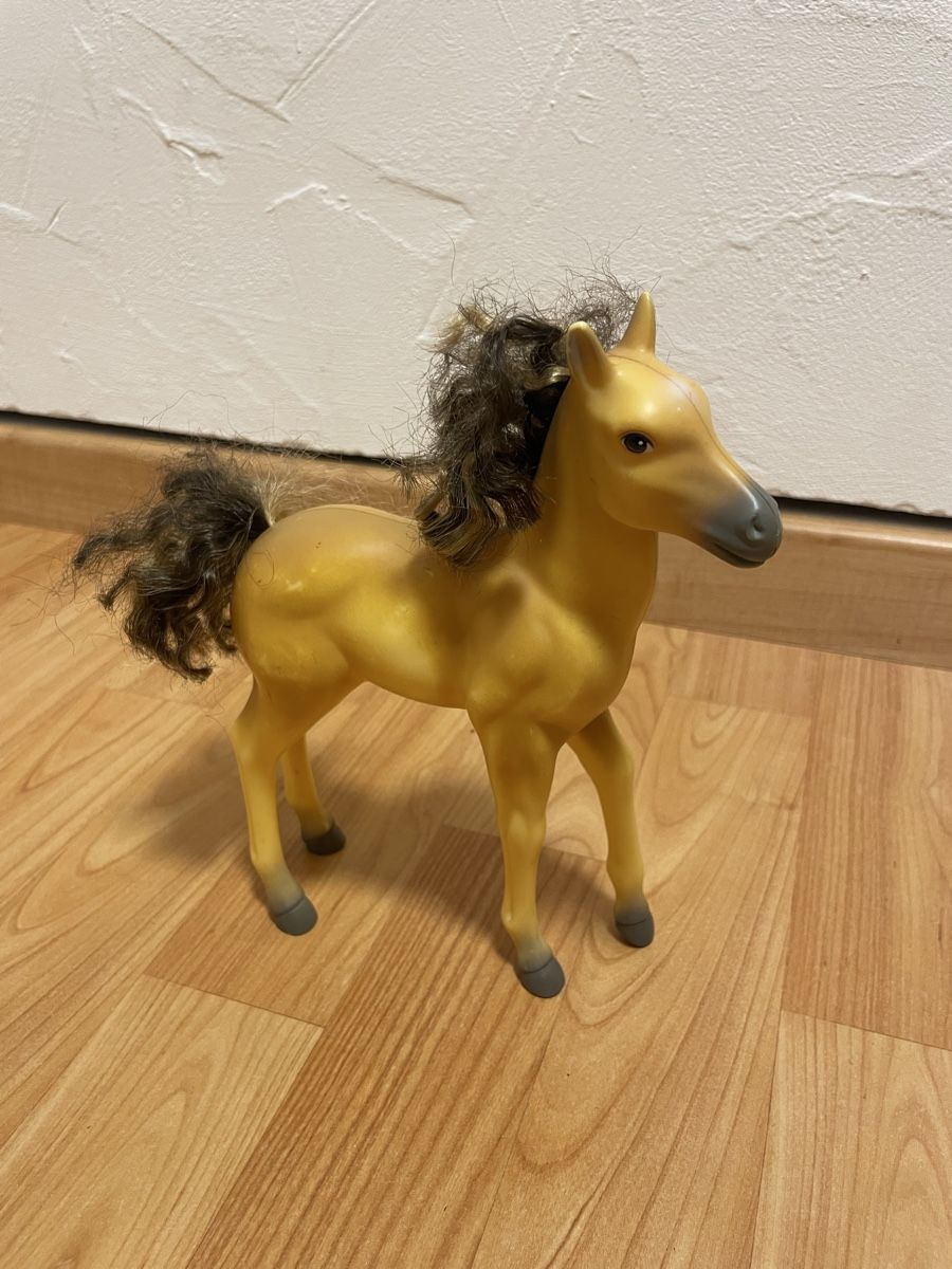 Statuette: Barbie Pferd Fohlen – Usato da Winterthur venduto da Ala_Minor