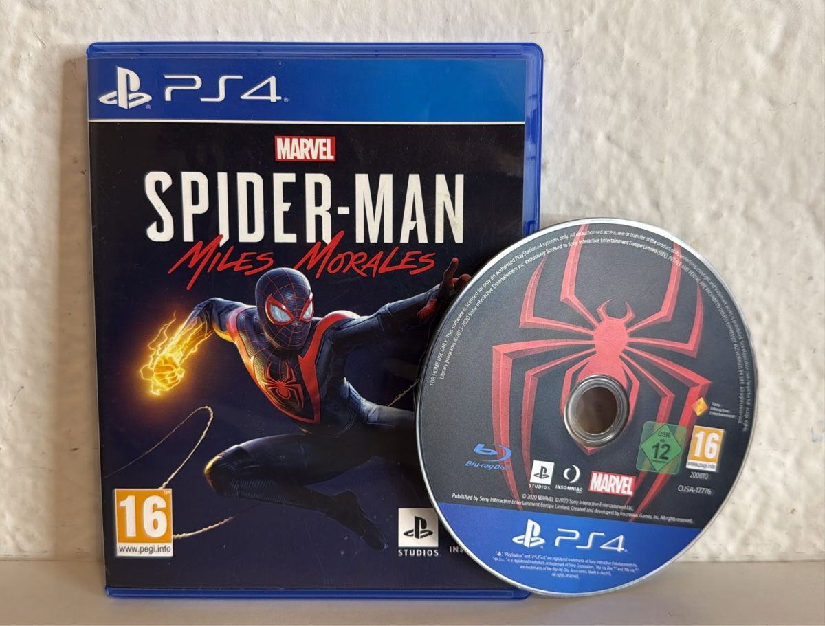 Sony Giochi: Marvel Spider-Man Miles Morales - PS4/PS5 Game – Usato da Ehrendingen venduto da bubulence