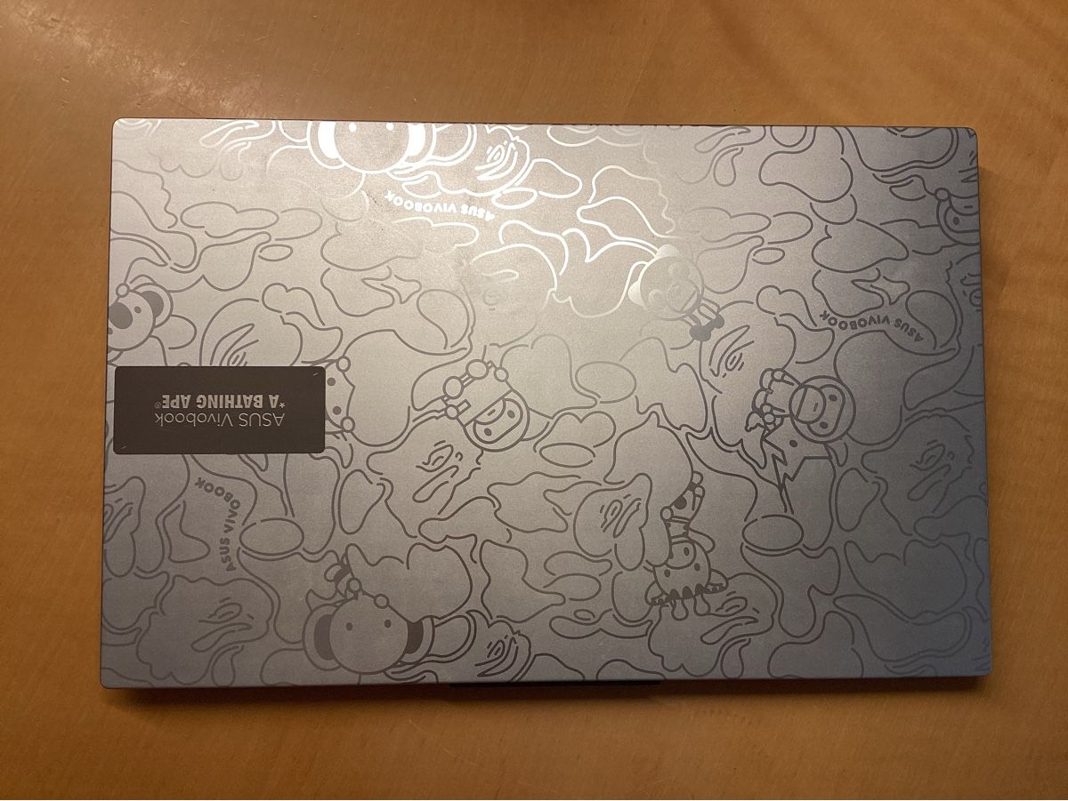 Asus Notebooks: Asus Vivobook S15 OLED BAPE Edition – Gebraucht aus Zürich von Schnindus