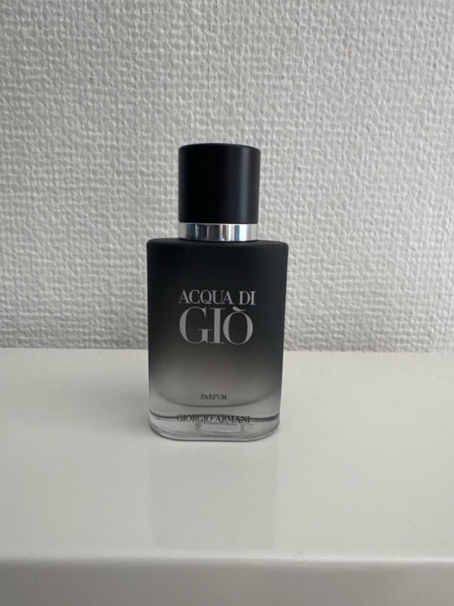 Armani Parfums & Eau de Toilette: Acqua Di Gio Parfum – Neuf (Voir description) à Düdingen par noe_59gg
