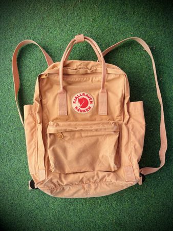 Original Fjällräven Kånken Rucksack – Orange / Pfirsich