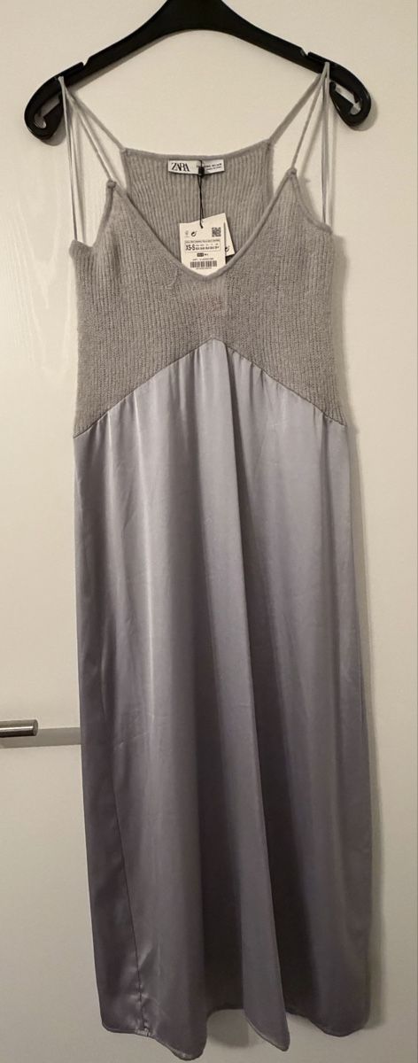 Zara Robes: Abito Zara grigio/argento – Neuf avec emballage d'origine à Muzzano par nat_x9hf