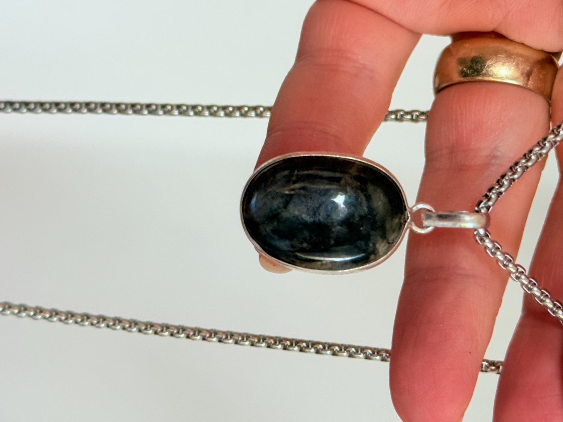 Colliers: Collier avec Labradorite – Neuf avec emballage d'origine à Genève par AWWA 2