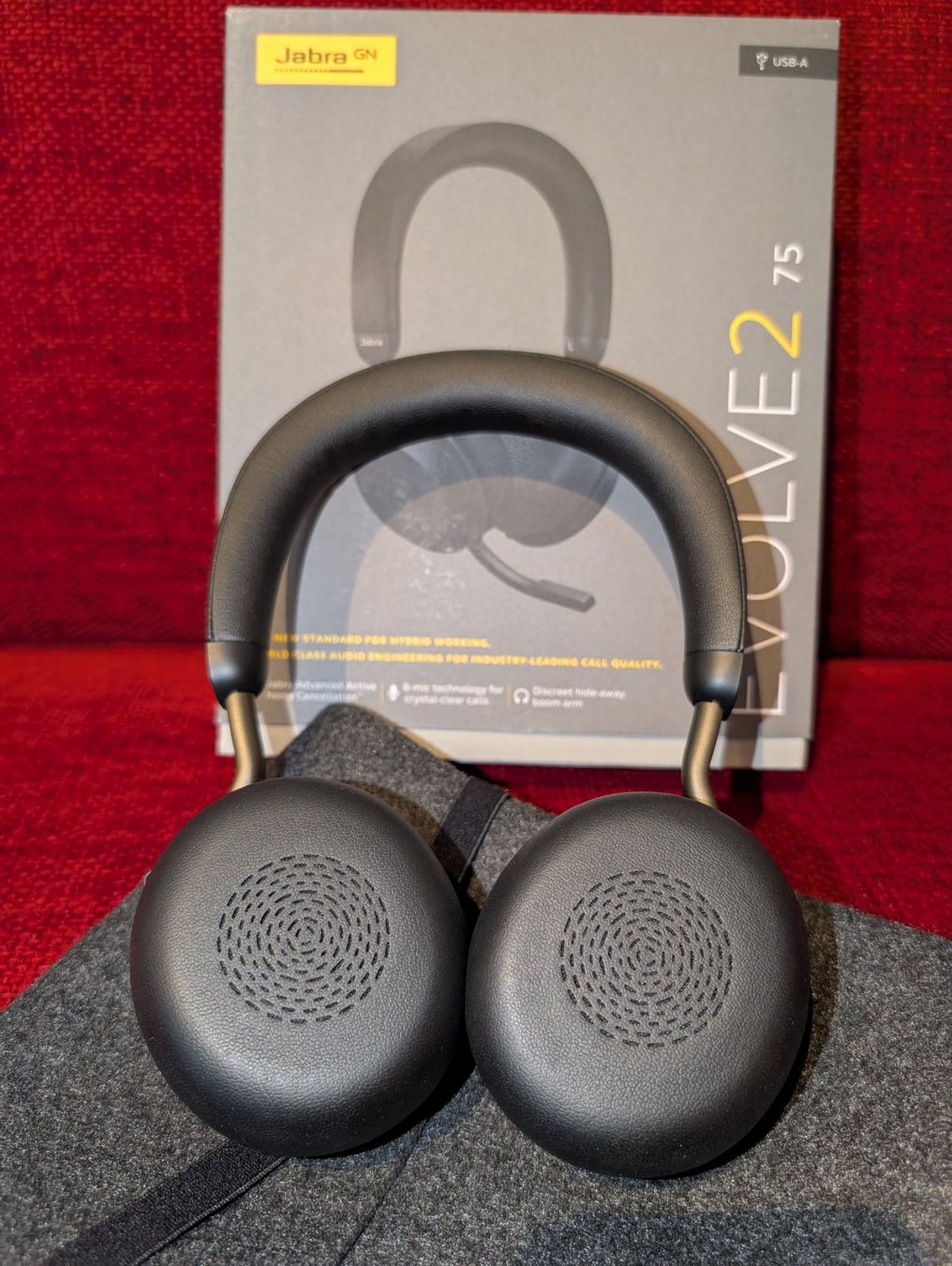 Jabra Cuffie: Jabra Evolve2 75 Active Noise Cancelling Kopfhörer mit USB-A – Usato da Winterthur venduto da platten-laden 1