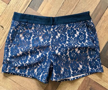French Connection Spitzen / Lace Shorts / Hose