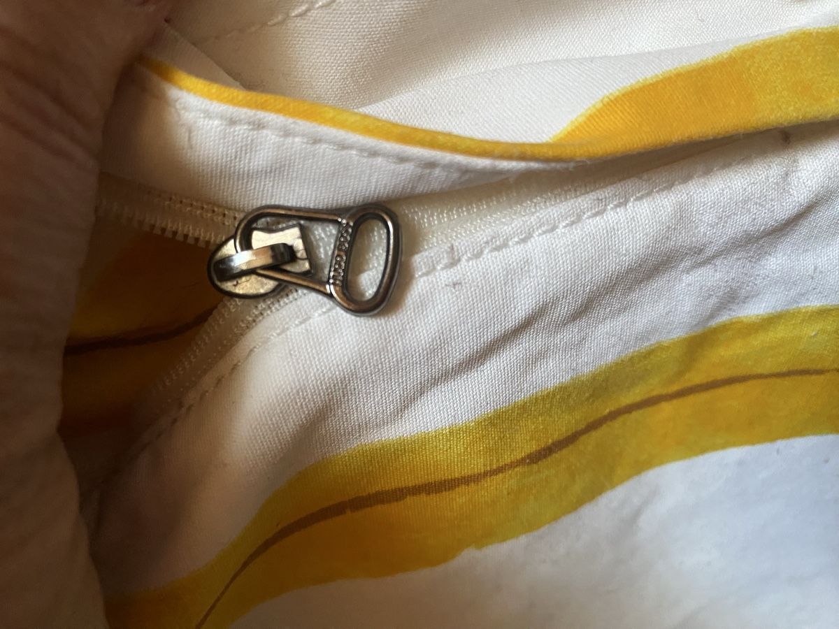 Hugo Boss Pantaloni: Bermuda coton rayés Hugo Boss 52 – Usato da Geneve venduto da Monthoux13 3