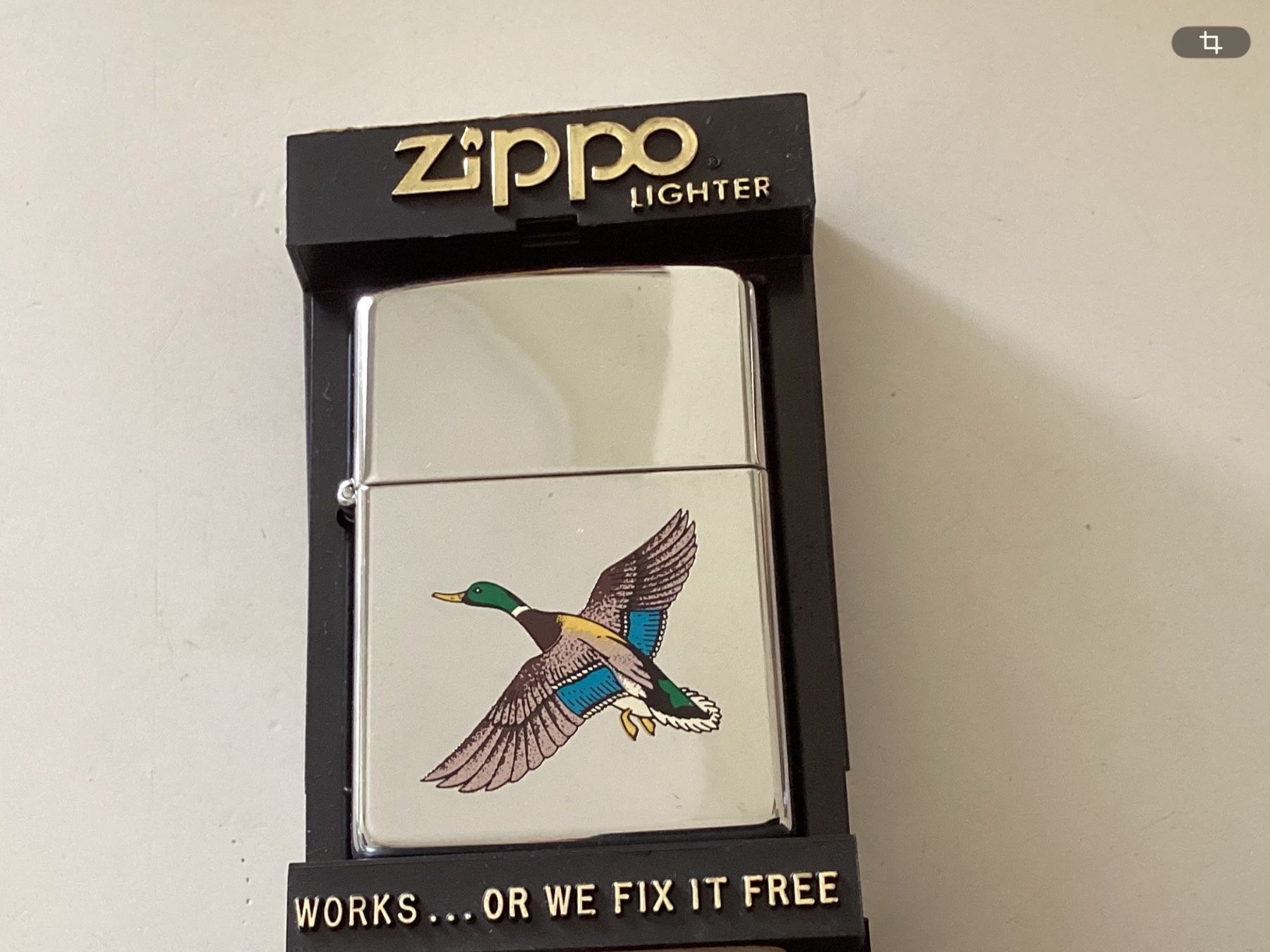 Zippo Accendini: Zippo mit der Abbildung einer Ente. Neu. – Nuovo e nell'imballaggio originale da Vacallo venduto da G1965
