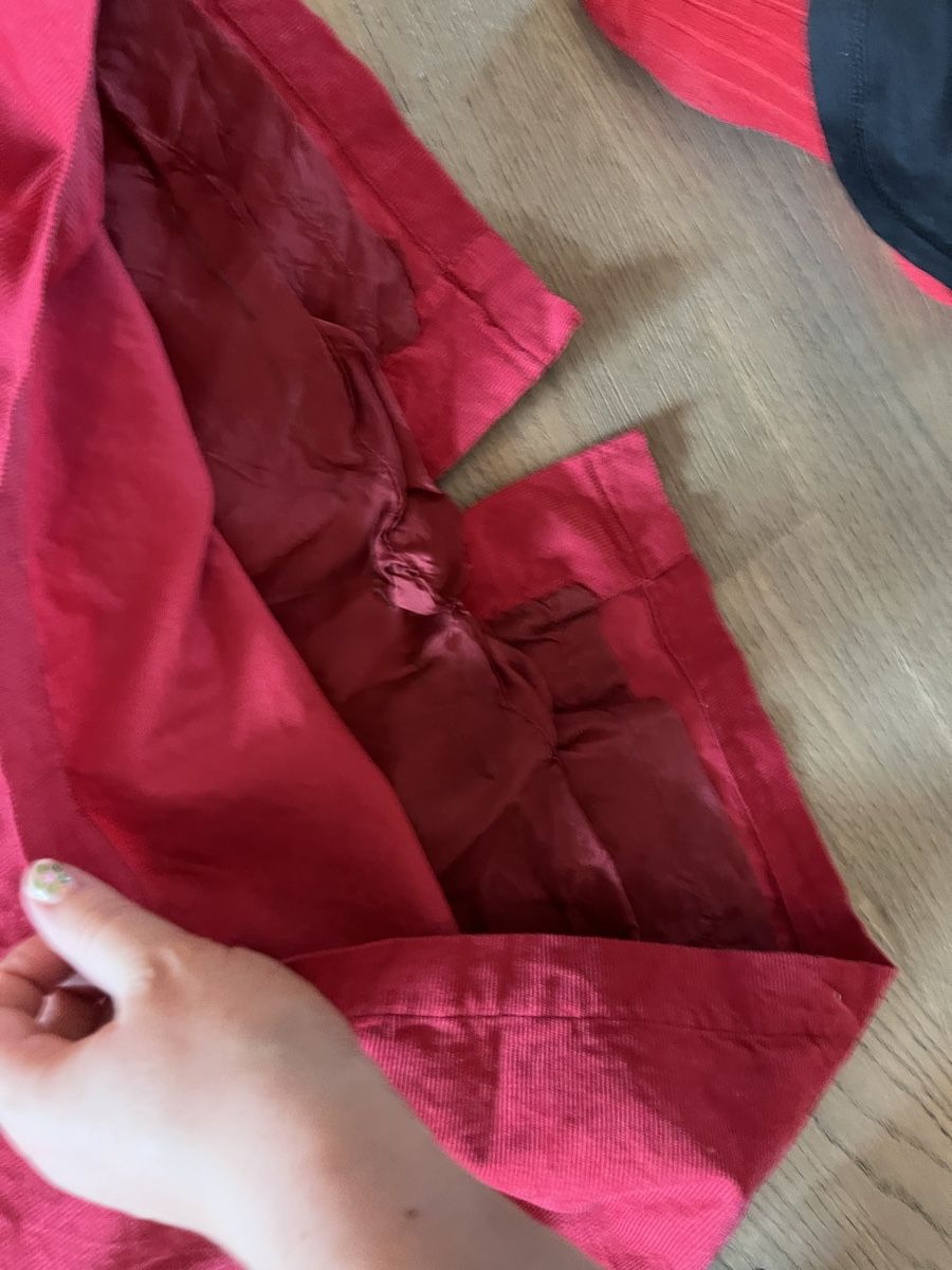 Gonne: Roter Minirock aus Cord vintage – Usato da Zürich venduto da Shopmystyle 2