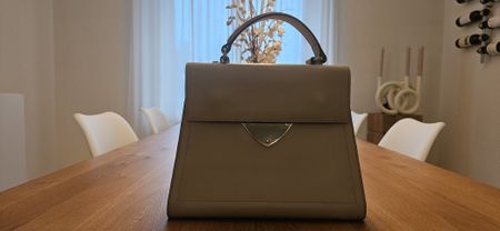 Schicke Coccinelle tasche, beige, neuwertig!