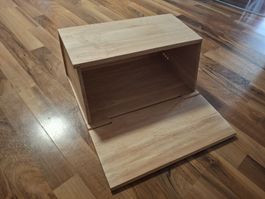 Brotkasten aus Holz mit Klappdeckel