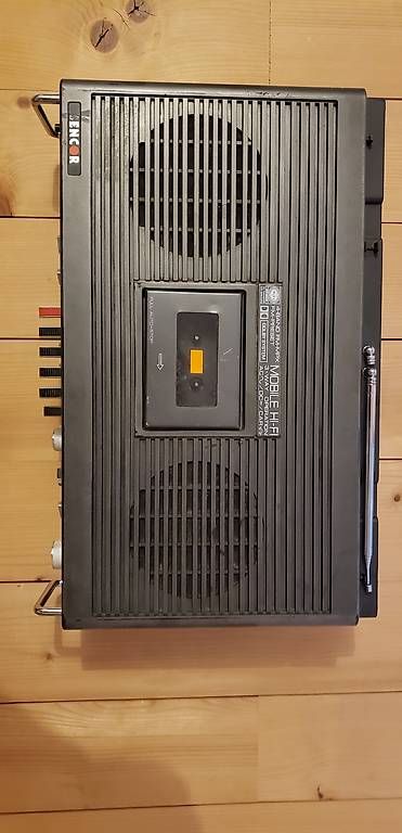 Sistemi audio & multimediali: Ghettoblaster Analog – Usato da Cazis venduto da Morrisb 2