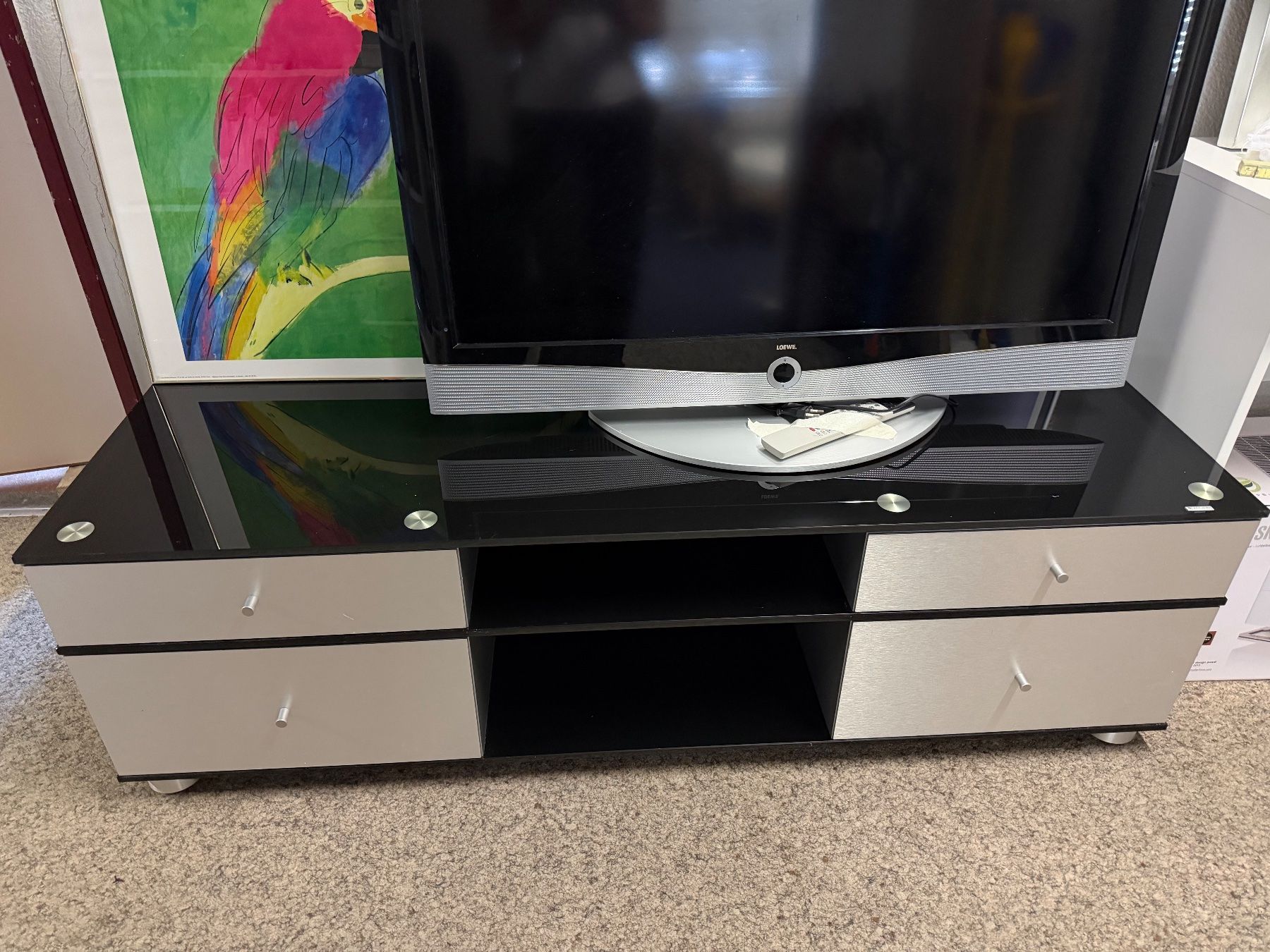 Spectral Mobili TV: Spectral TV-Möbel in Schwarz/Silber mit Schubladen – Usato da Gümligen venduto da Brocki-Reimal-Stift