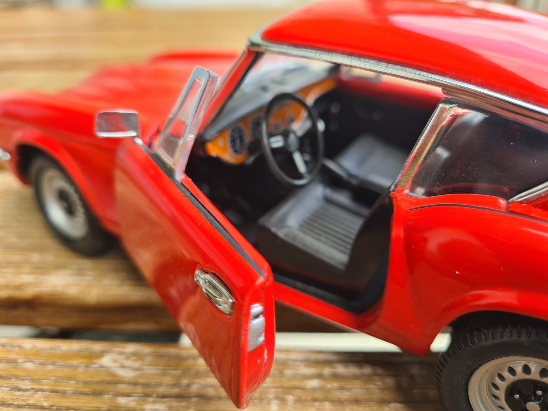 Triumph Modellautos: SUN-STAR TRIUMPH GT6 Mk3 – Gebraucht aus Basel von Solarbebop 3