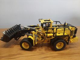 Lego Technic Volvo L350F Wheel Loader 42030 Remote Controlle
