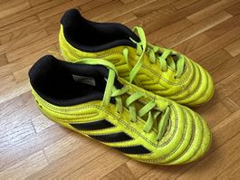 Adidas Copa chaussures de foot crampons T32