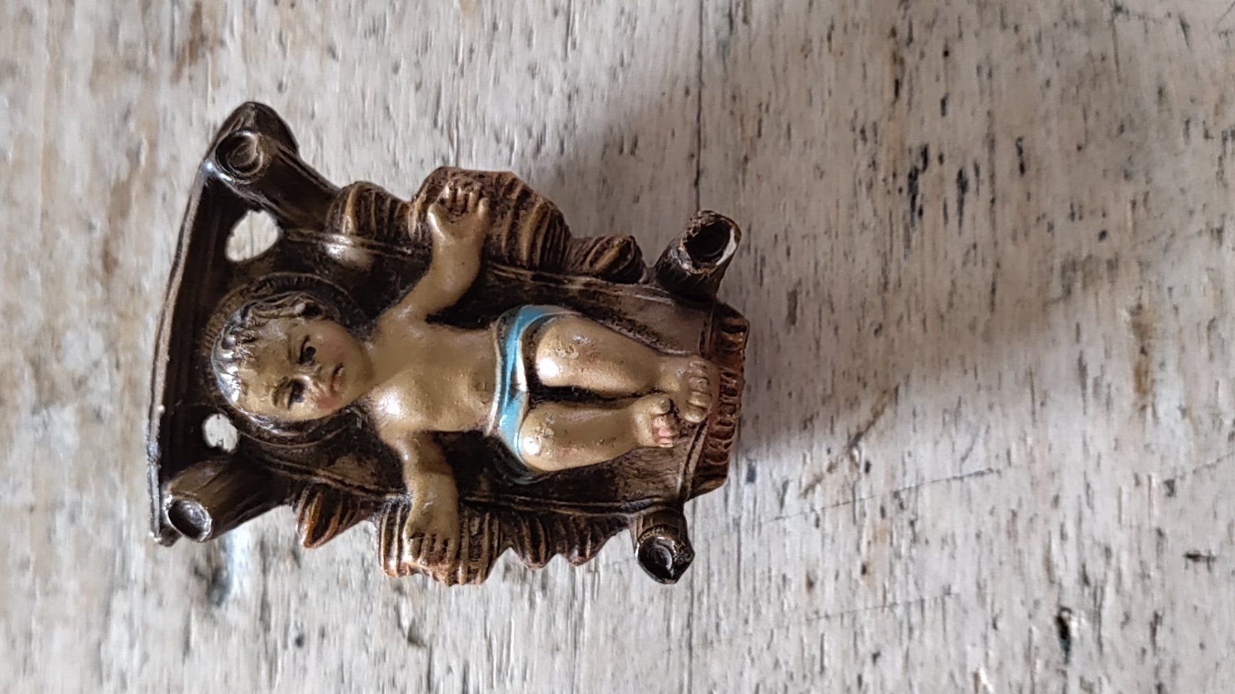 Figurines: Christ Kind Krippenfigur 6 cm – D'occasion à Nuglar par bibabone