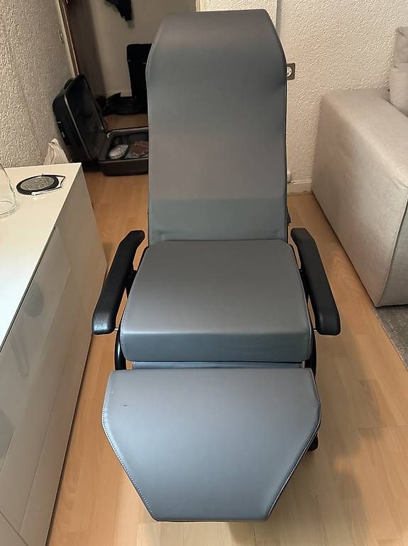 Medizinische Geräte: Chaise relax médicale  – Gebraucht aus Chavannes-des-Bois von and_gz9d 1