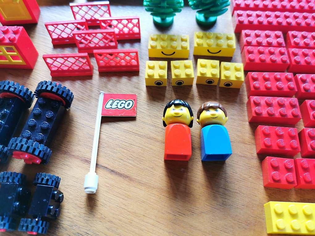 Lego Kit di costruzioni: LEGO 355 Universal Building Set – Usato da Ermatingen venduto da Irem77 2
