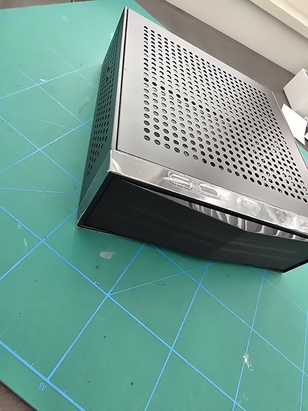 Custodie: SKTC M05 HTPC Chassis – Nuovo e nell'imballaggio originale da Hochdorf venduto da gdswiss71 3