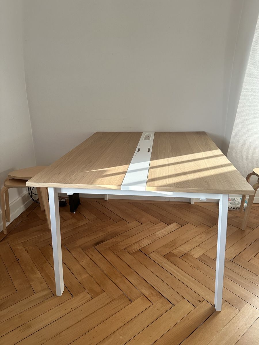 Ikea Tables: Neuer Arbeitstisch beige – Neuf (Voir description) à Luzern par sarohe 1