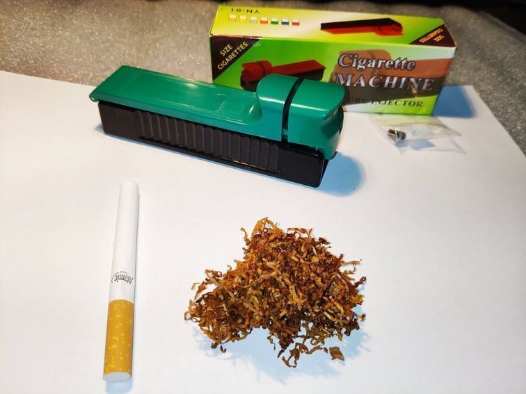 Tabacchi: Zigaretten Stopfgerät‪/ machine pour cigarette tube – Nuovo e nell'imballaggio originale da Minusio venduto da graziano11 1