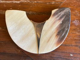 Brosche von Goldschmiedin