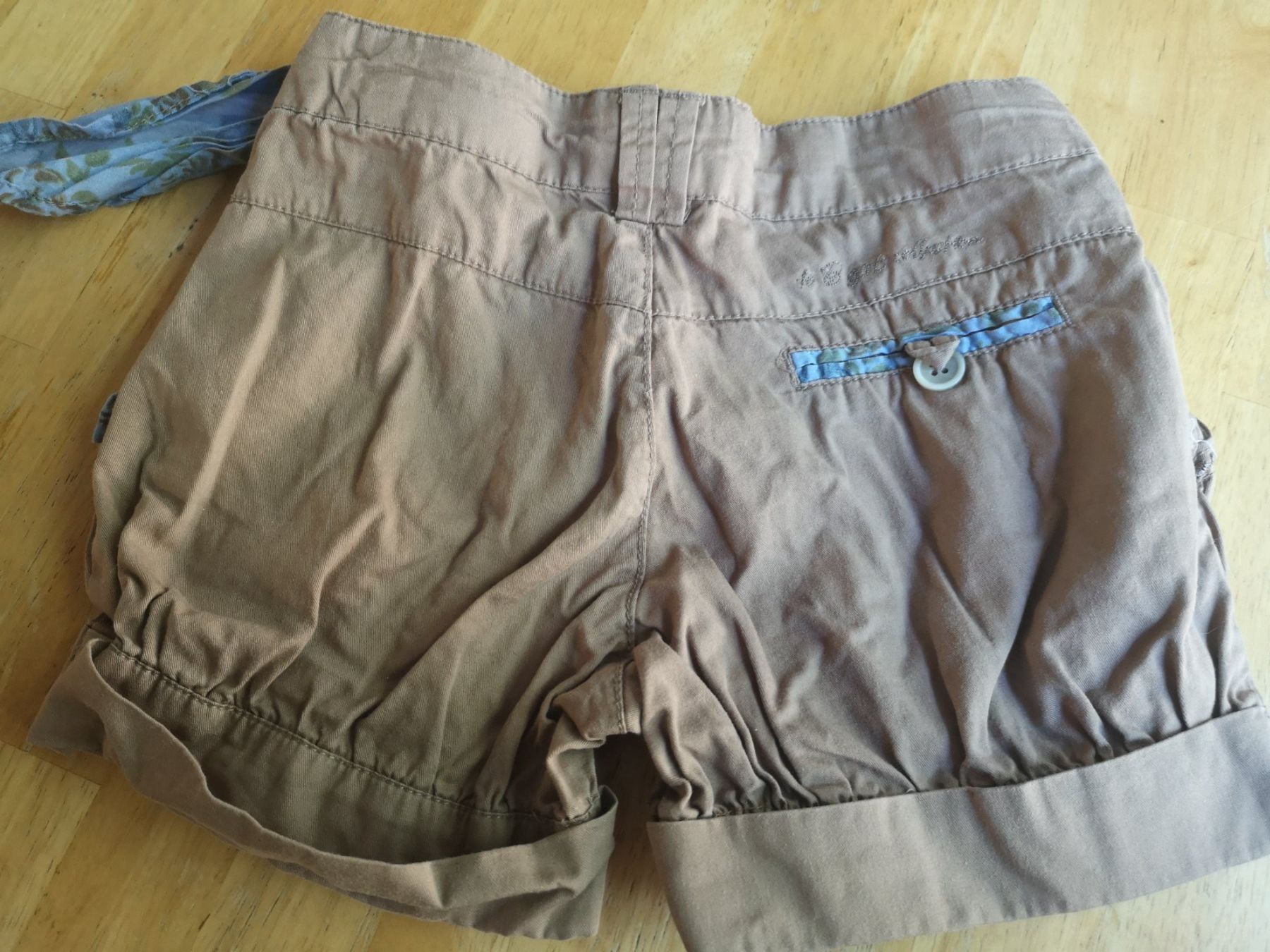 Pantalons: Short 104 – D'occasion à Onex par Genevois85 1