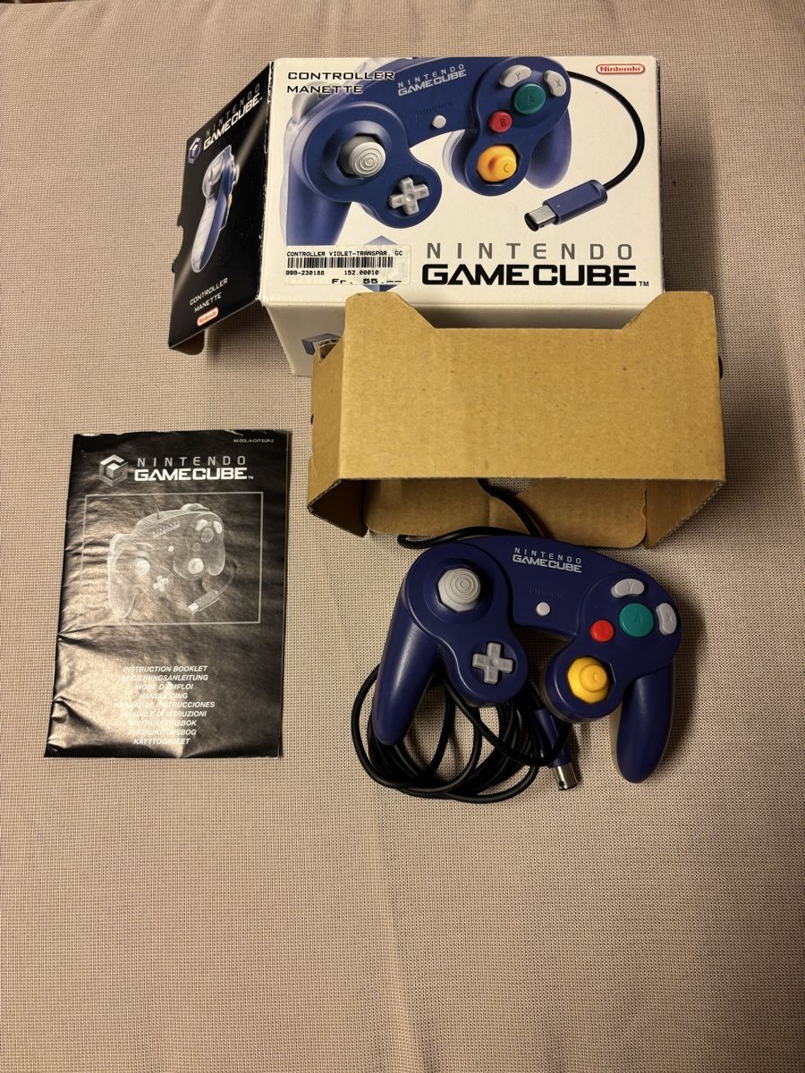 Nintendo Controller: Nintendo Gamecube Controller lila/ clear in OVP – Usato da Brütten venduto da Swerman1984