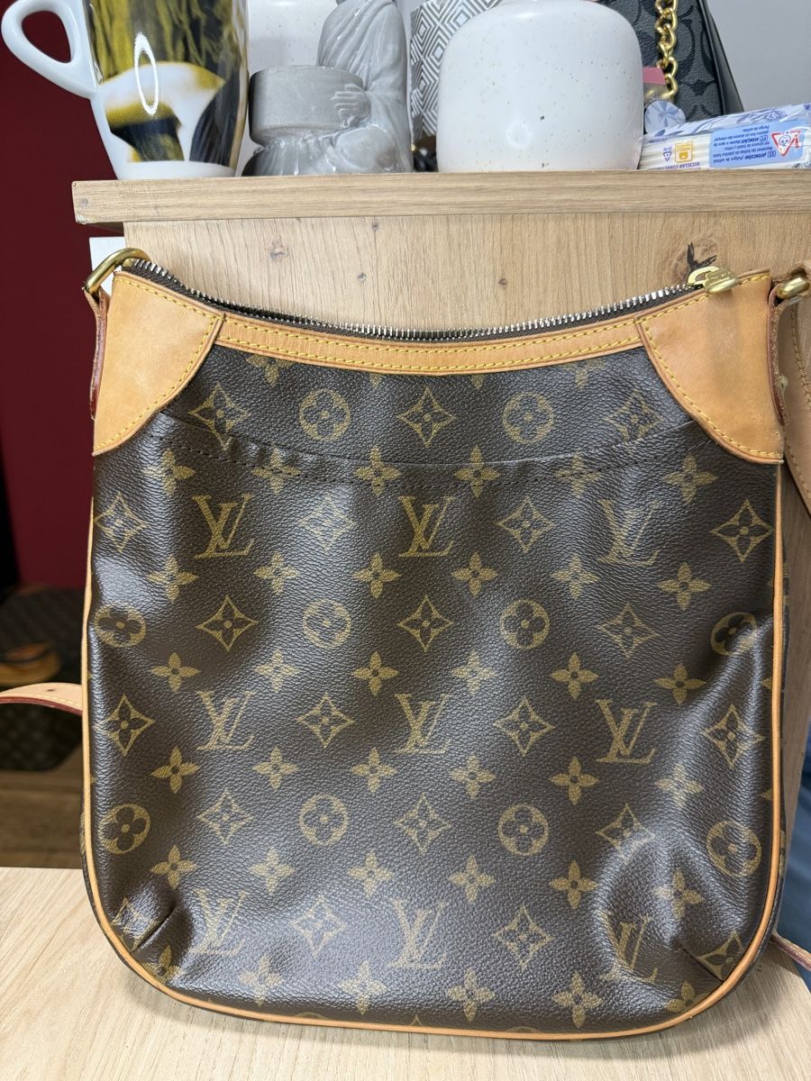 Louis Vuitton Taschen: Sac Louis Vuitton Odéon PM Monogram  – Gebraucht aus Fétigny von lab_6dry 3