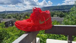 Nike Kyrie 4 Red Carpet 2018 / 42.5