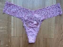 Victoria’s Secret Lace Thong M NEW