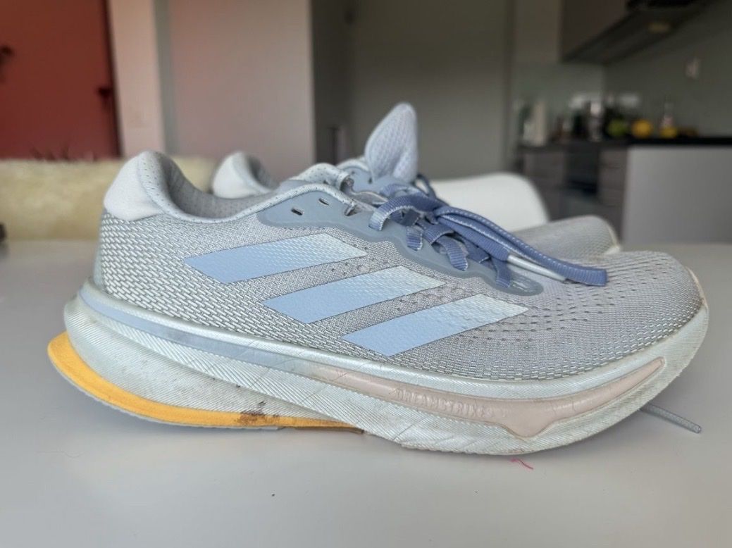 Adidas Scarpe da donna: Adidas Supernova Laufschuhe – Usato da Winterthur venduto da dev_z8tk 4
