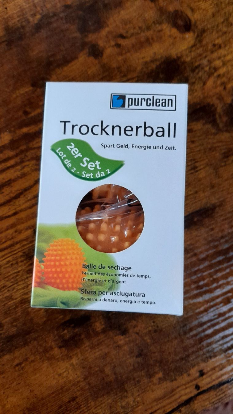 Wäschetrockner: Trocknerball, 2er Set – Neu und originalverpackt aus Innerthal von System_of_a_down