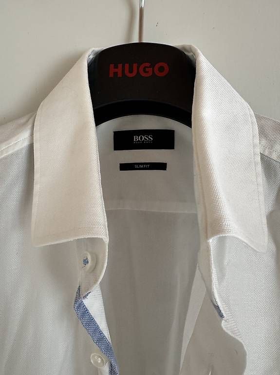 Hemden: Hugo Boss Hemd 38 – Gebraucht aus Steffisburg von sam_7wbn