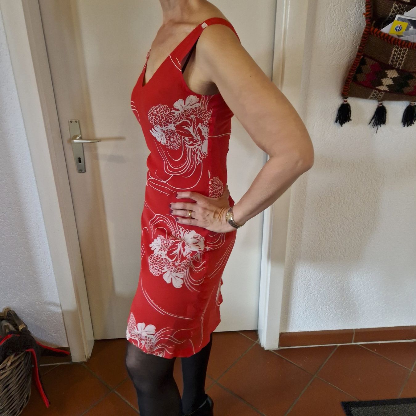 Vestiti: Superbe robe en soie taille S 36 – Usato da Crassier venduto da steff2000 1