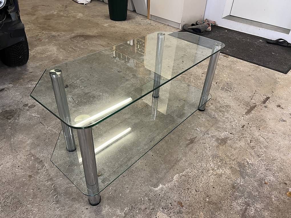 Mobili TV: Meuble télé en verre – Usato da Bossonnens venduto da Leonardaeby 3