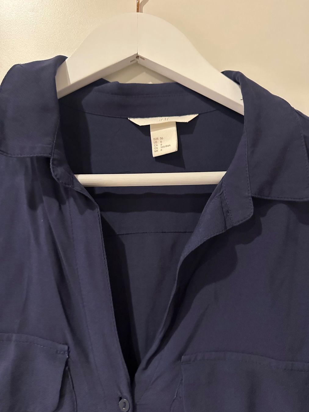 H&M Camicette: H&M Bluse, dunkelblau, Gr. 36 – Usato da Zürich venduto da cfh_cg22 1