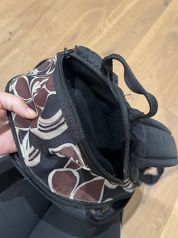 Rucksäcke: Dakine Rucksack mit Blumenmuster – Gebraucht aus Sevelen von ale_v29l 1