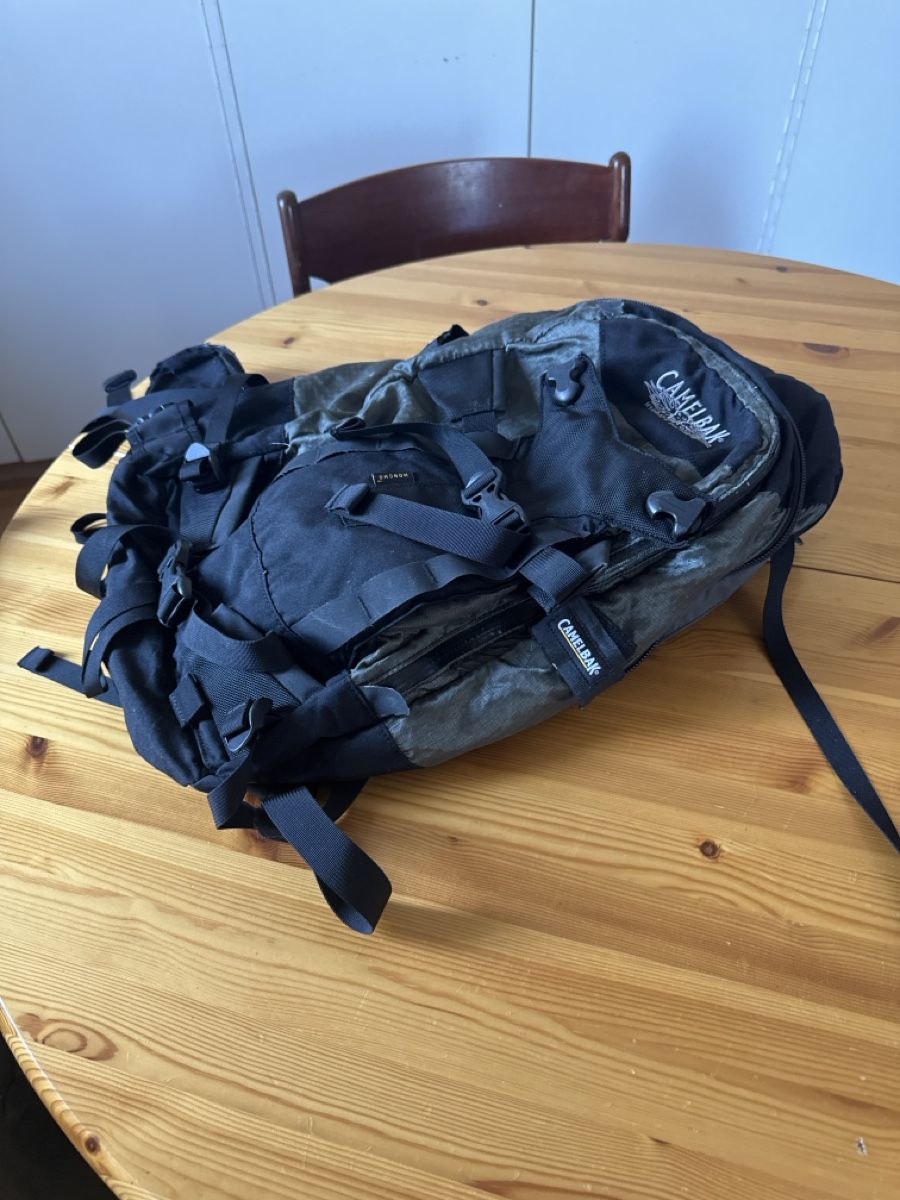 Camelbak Zaini: Sac à dos Camelbak – Usato da Vésenaz venduto da Angela.C3 2